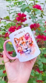 Ser mãe é ter a força de uma Leoa e o coração - Arte Avulsa Caneca