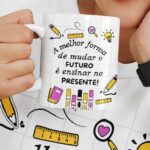 Café é igual Professor, te prepara para a vida - Arte Avulsa Caneca