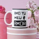 É a moça mais linda de toda cidade - masculina e feminina - 4 Artes Avulsa Caneca - Imagem 2