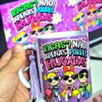Ricas? Não. Apenas pobres enjoadas Meninas Super Poderosas - Arte Avulsa Caneca